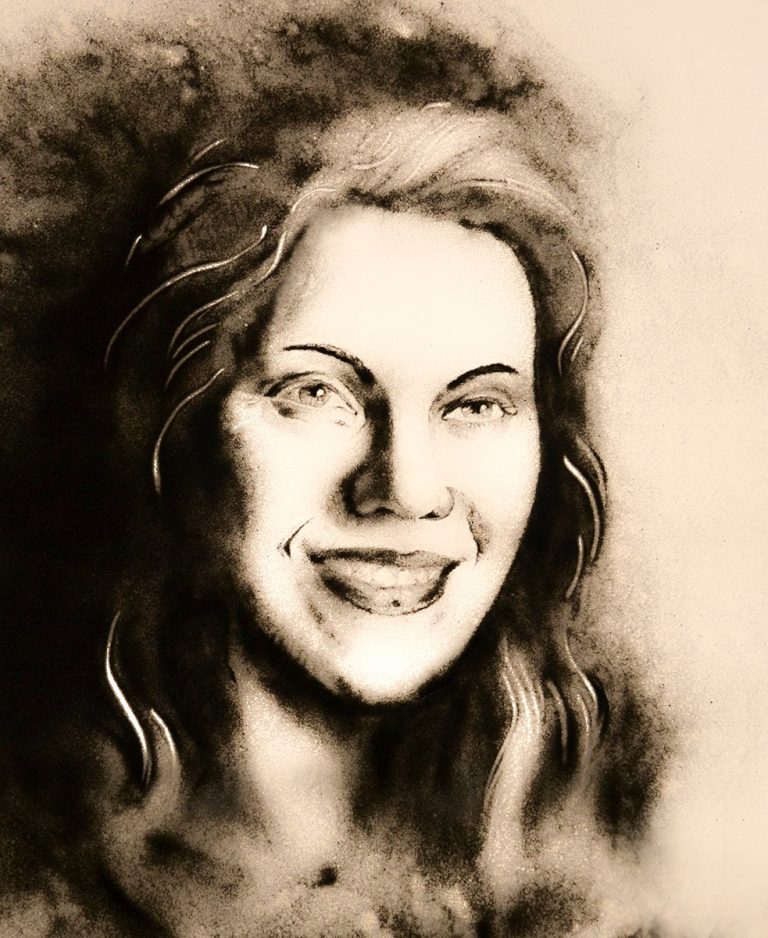 Sand-animation-artists-for-hire-self-portrait-of-daria-tym
