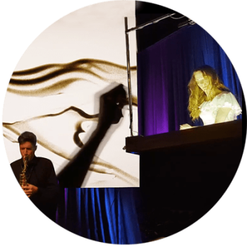 Animation de sable en direct pour concert, mariage ou événement d'entreprise à Paris. Performance artistique sur mesure.